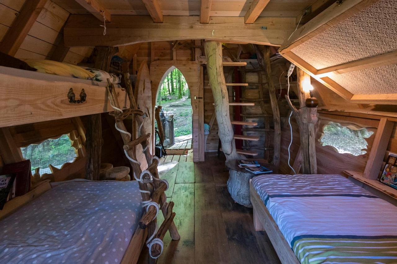 L'Arbre A Cabane Guyonvelle 外观 照片