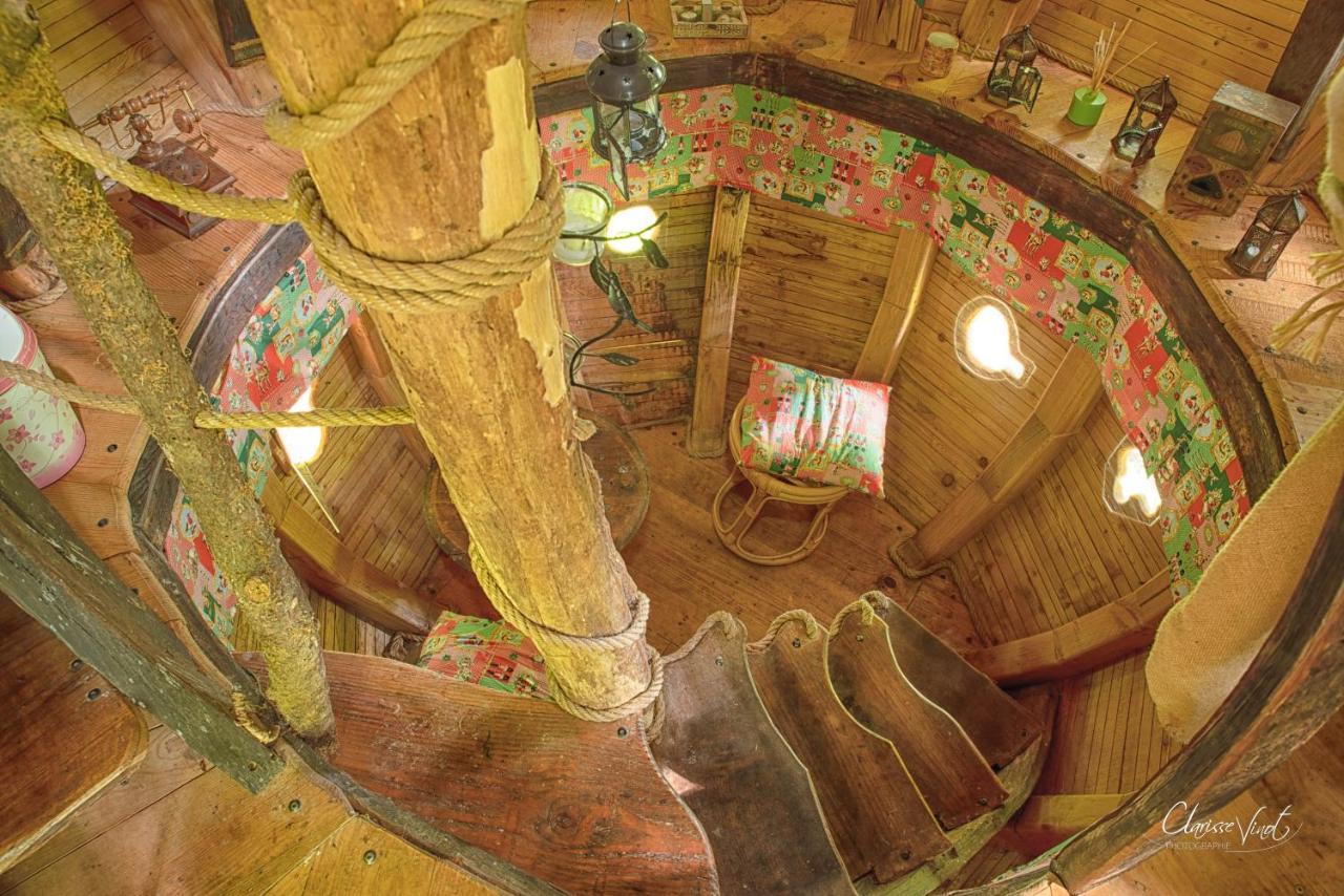 L'Arbre A Cabane Guyonvelle 外观 照片